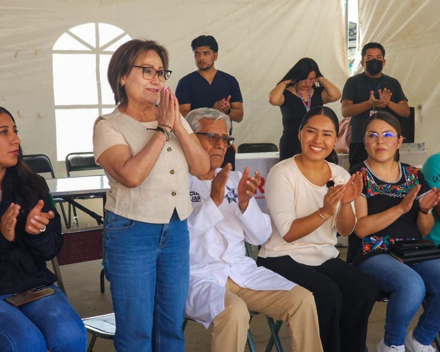 Voluntariado de la Polic&iacute;a Auxiliar de Puebla realiza jornada de salud en Nealtican