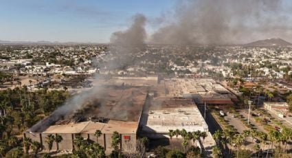 Incendio en Plaza Fiesta Las Palmas deja cinco muertos y 30 heridos en Los Mochis