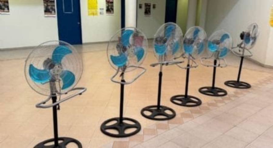 Entrega de ventiladores de aspas a hospital IMSS Bienestar en Michoac&aacute;n genera cr&iacute;ticas en redes