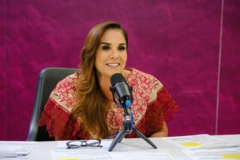 Mara Lezama: m&aacute;s de 40 mil personas celebraron la apertura del Puente Nichupt&eacute; en Canc&uacute;n
