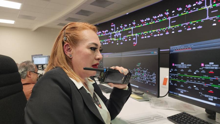 Metro de la CDMX reconoce a m&aacute;s de 4 mil madres trabajadoras por su labor en el D&iacute;a de las Madres