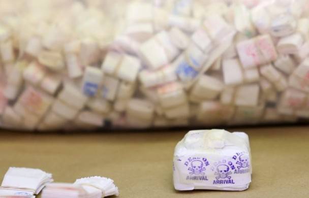 DEA alerta a turistas del Mundial 2026 sobre riesgos de opioides
