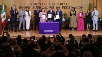 TEPJF, INE y Transparencia Electoral firman convenio para fortalecer democracia rumbo a 2027