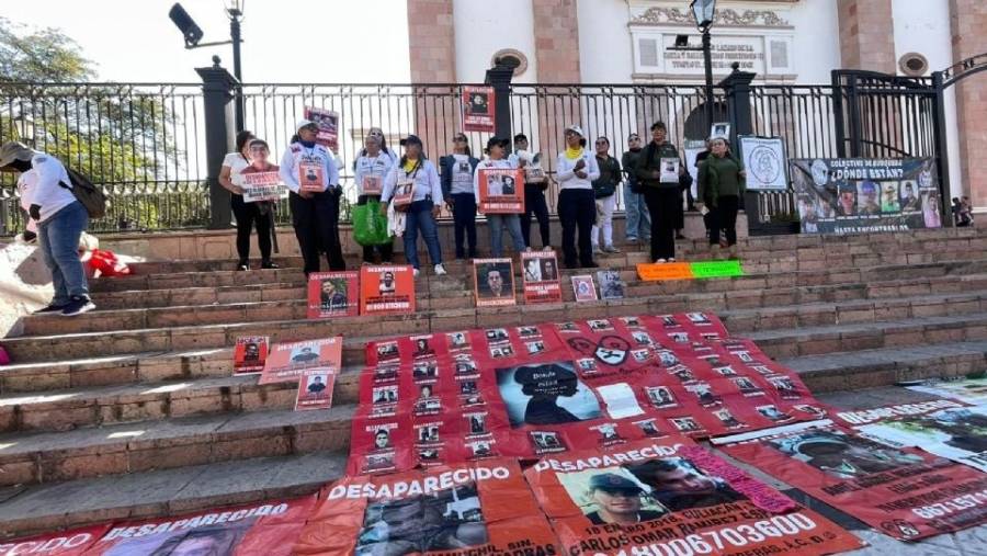 Madres buscadoras marchan en Culiac&aacute;n para exigir justicia por desaparecidos