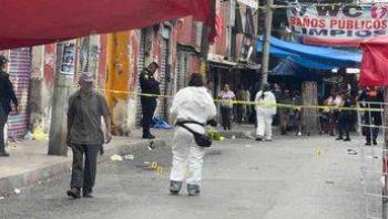 Balacera en Tepito deja tres comerciantes heridos por balas perdidas