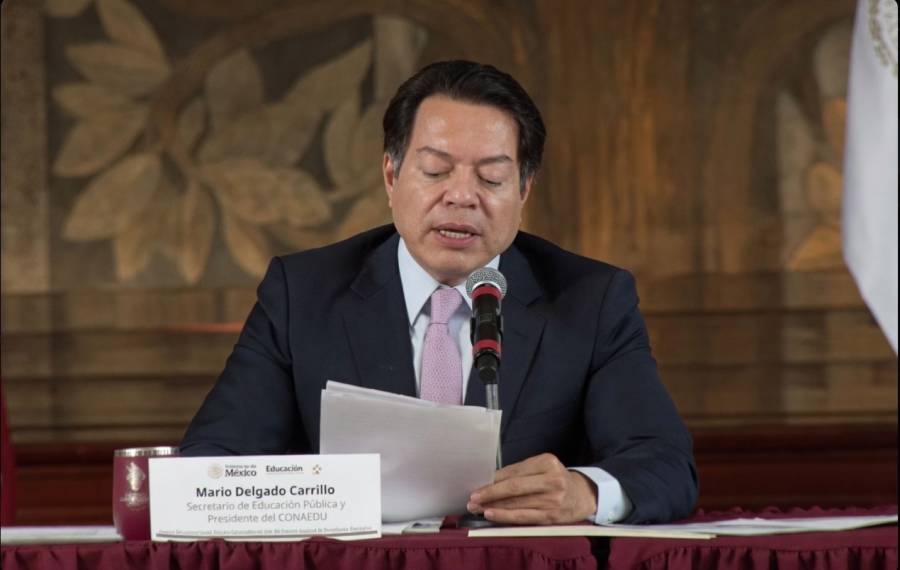 Mario Delgado defiende adelantar fin del ciclo escolar y afirma que escuelas no son “lugares de resguardo”