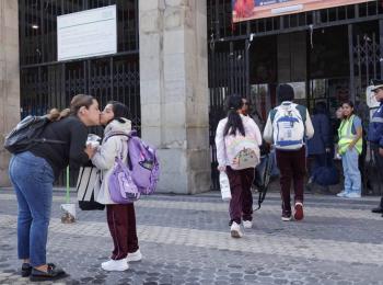 SEP y Claudia Sheinbaum definir&aacute;n calendario escolar 2025-2026 tras recorte de clases