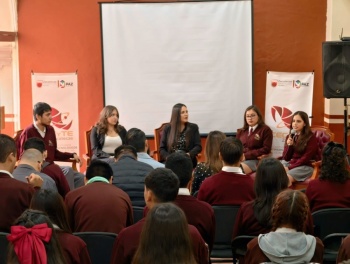 J&oacute;venes del Cecytez se preparan con intercambio de experiencias rumbo al Festival Acad&eacute;mico Nacional 2026