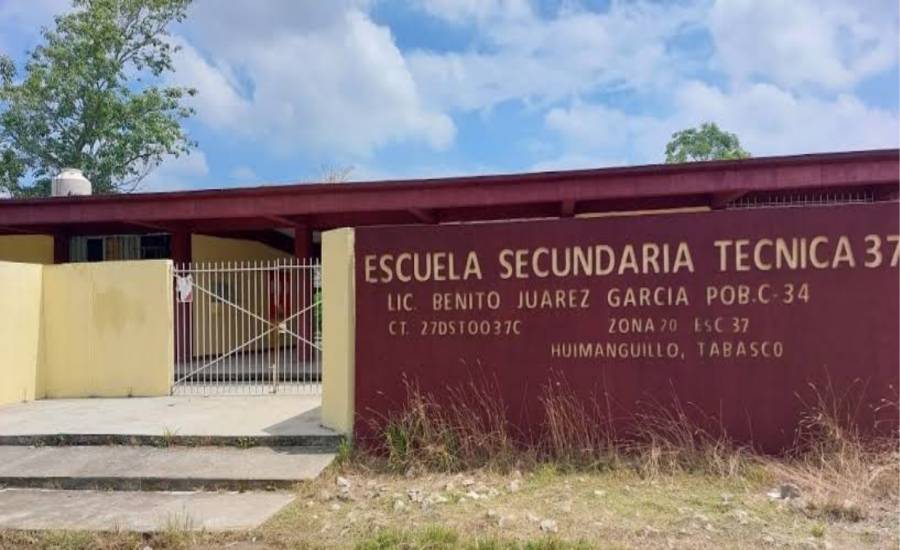 Alumno hiere con arma blanca a profesor en secundaria de Tabasco