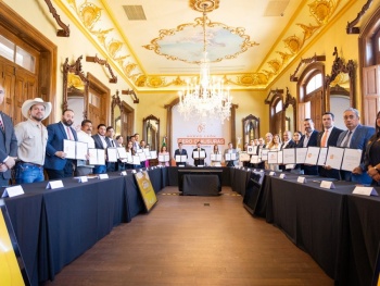 Gobernador de Nuevo Le&oacute;n lanza 'Cero Clausuras' para apoyar a Pymes y regularizar negocios