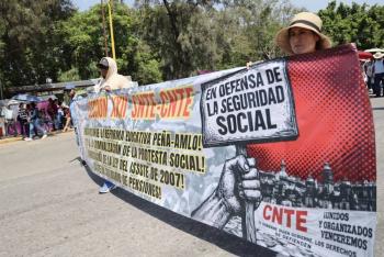 CNTE protesta en la SEP y exige abrogaci&oacute;n de la Ley del Issste 2007