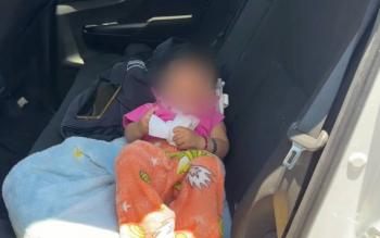 Beb&eacute; de seis meses abandonado en taxi de aplicaci&oacute;n en Ecatepec