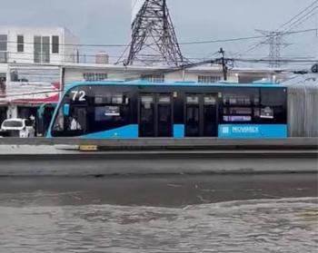 Inundaciones obligan a suspender tramo de la L&iacute;nea 1 del Mexib&uacute;s en Ecatepec y Tec&aacute;mac