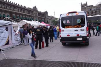 Flamazo en carpa de plant&oacute;n deja tres mujeres lesionadas en el Z&oacute;calo