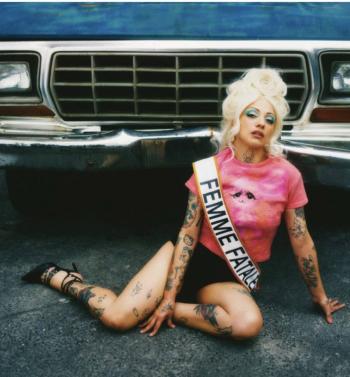 MON LAFERTE presenta “FEMME FATALE”