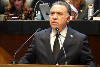 SE POSICIONA ANTE RUMORES. El senador Enrique Inzunza C&aacute;zarez, del grupo parlamentario de Morena, neg&oacute; estar negociando su entrega con autoridades de Estados Unidos.