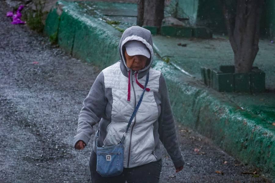 Prev&eacute;n lluvias fuertes y posible granizo este martes en la CDMX