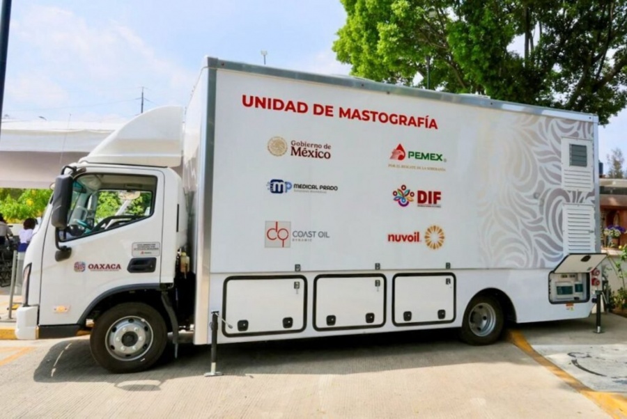 Pemex entrega unidad m&oacute;vil de mastograf&iacute;a a DIF Oaxaca para detecci&oacute;n oportuna de c&aacute;ncer de mama
