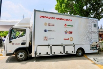 Pemex entrega unidad m&oacute;vil de mastograf&iacute;a a DIF Oaxaca para detecci&oacute;n oportuna de c&aacute;ncer de mama