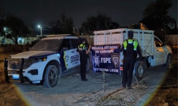 Recuperan veh&iacute;culo robado y aseguran mercanc&iacute;a de 100 mil pesos en San Francisco del Rinc&oacute;n