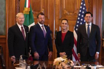 Claudia Sheinbaum se re&uacute;ne con secretario de Seguridad Interior de EU en Palacio Nacional