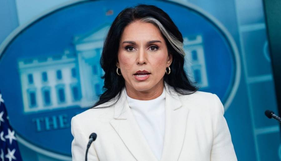 Tulsi Gabbard renuncia como directora de Inteligencia Nacional de EU