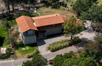 Anuncian subasta del terreno donde muri&oacute; 