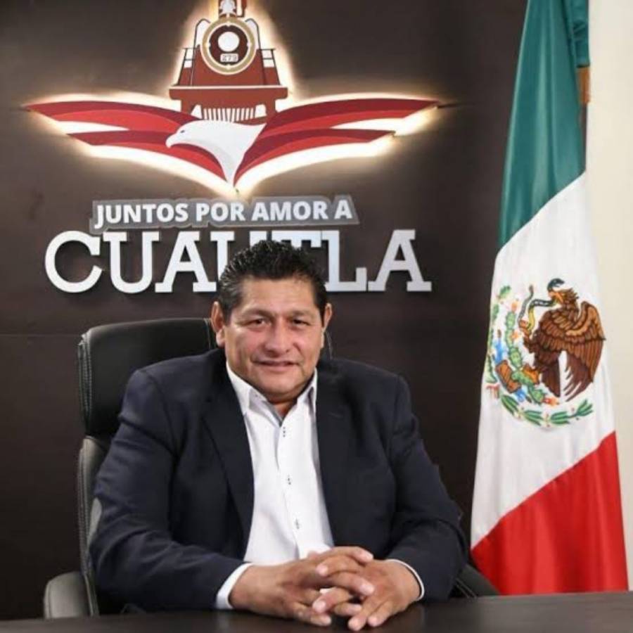 Alcalde de Cuautla busca amparo mientras contin&uacute;a pr&oacute;fugo por presuntos nexos criminales