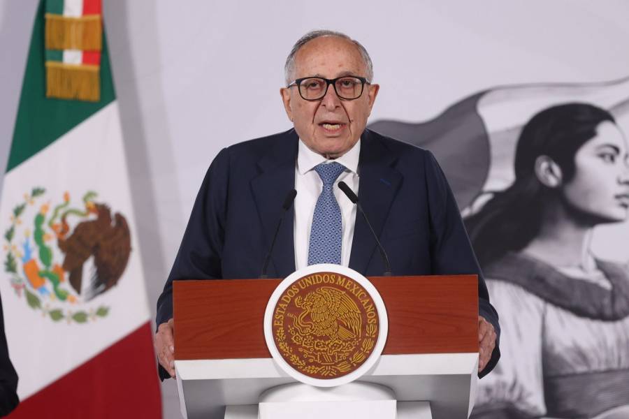 México emite recomendaciones de viaje y refuerza vigilancia por brote de ébola