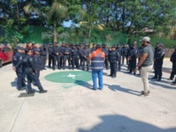 SGIRPC capacita a polic&iacute;as auxiliares de Guerrero en respuesta s&iacute;smica