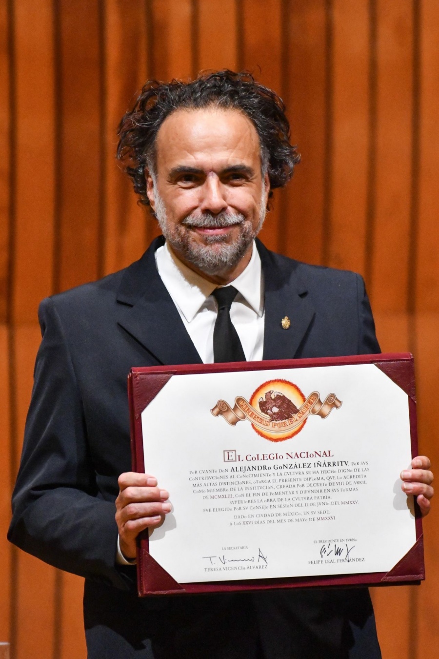 Alejandro Gonz&aacute;lez I&ntilde;&aacute;rritu, primer cineasta en ingresar al Colegio Nacional
