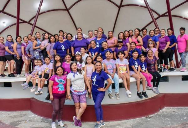 Celebra FPMC la energ&iacute;a femenina con baile, reflexi&oacute;n y comunidad