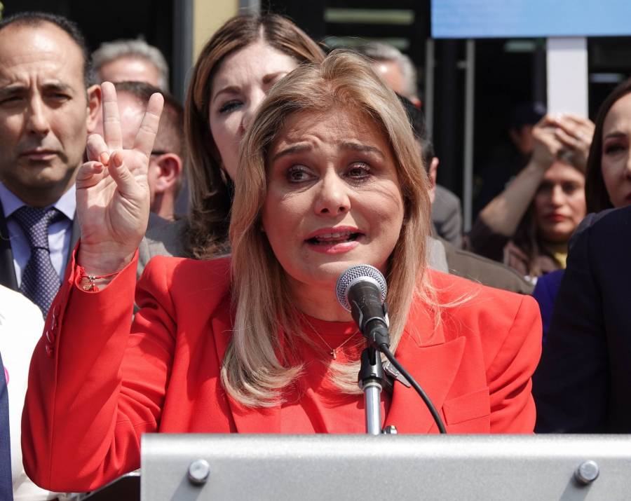 Aplazan audiencia en caso Javier Corral vs. Maru Campos
