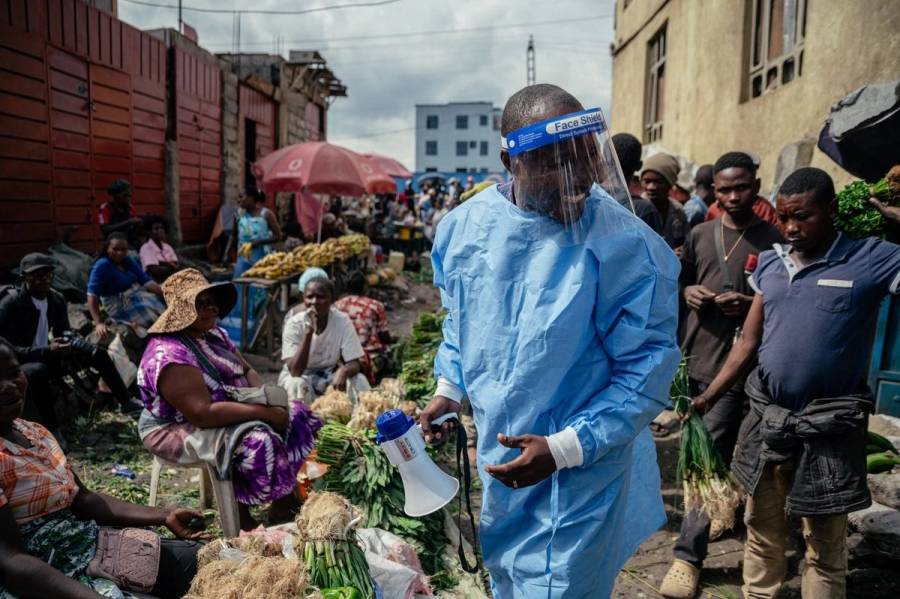 Tedros Ghebreyesus visita RDC y pide alto al fuego para frenar brote de ébola