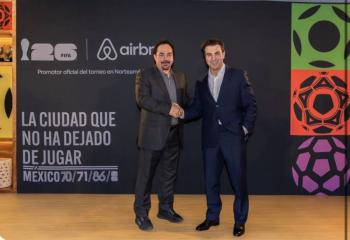 Airbnb presenta exposici&oacute;n mundialista en CDMX y experiencia exclusiva con Hugo S&aacute;nchez rumbo al Mundial 2026
