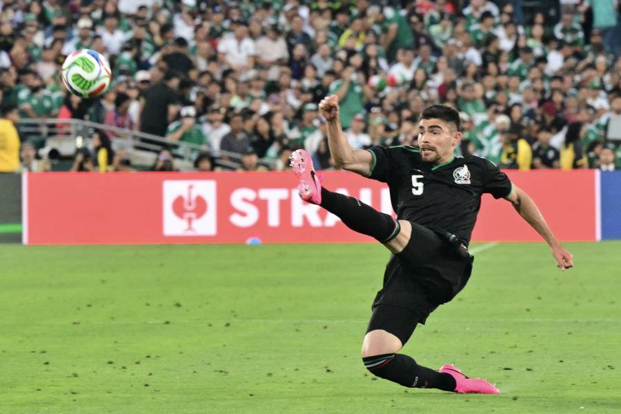 Johan V&aacute;squez gu&iacute;a triunfo de M&eacute;xico sobre Australia en amistoso previo al Mundial