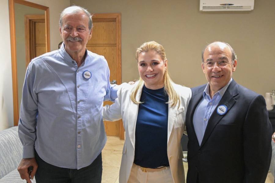 Presidenta Sheinbaum critica reaparición de Fox y Calderón en respaldo a Maru Campos