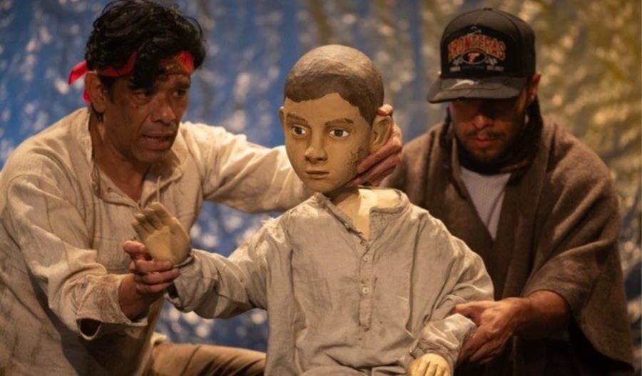 Estreno de 'Dios le guarde su hora' en el Foro La Gruta del Centro Cultural Hel&eacute;nico
