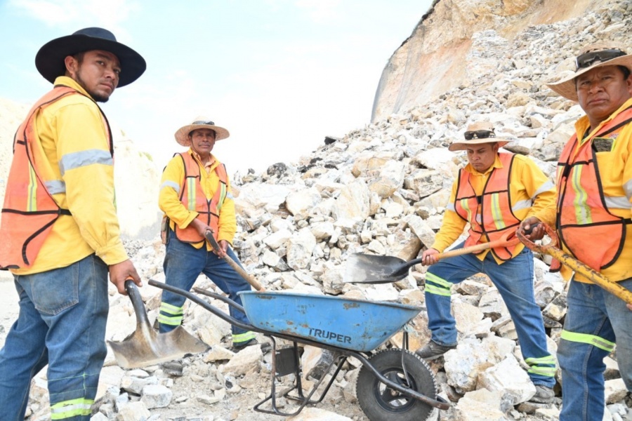 CEI mantiene 17 cuadrillas y 85 unidades para atender contingencias por lluvias en Quer&eacute;taro