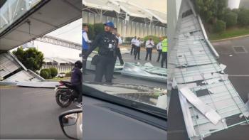 Ca&iacute;da de techumbre en puente peatonal del AICM deja una herida y caos vehicular