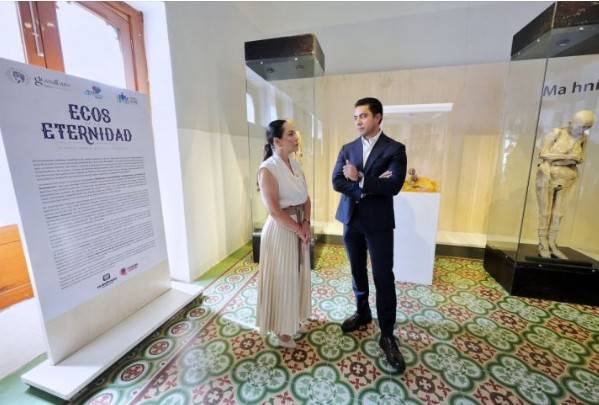 Exposici&oacute;n sobre las Momias de Guanajuato abre sus puertas en el Mercado Artesanal