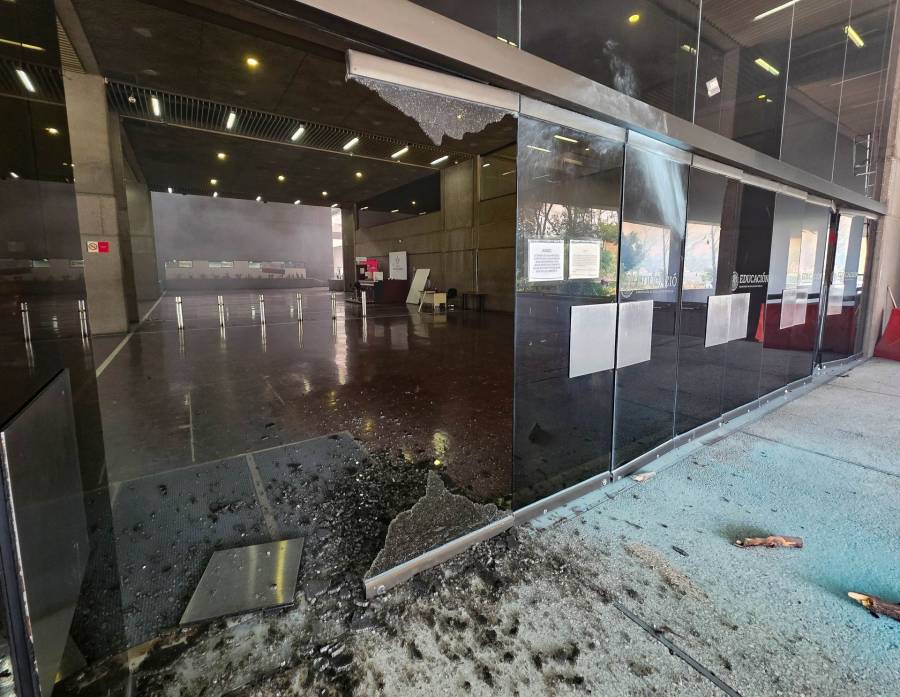 CNTE protagoniza segundo ataque contra instalaciones de la SEP en Ciudad de México