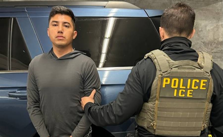 Detienen en California a mexicano acusado de desaparición forzada; sería vinculado al caso Ayotzinapa   