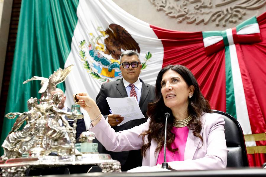 Convoca López Rabadán a diálogo a Sheinbaum y ministros para enfrentar 