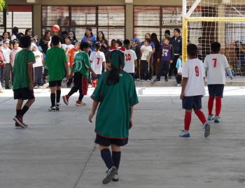 Arranca torneo interescolar de f&uacute;tbol “Eduardo Galeano” en Nezahualc&oacute;yotl con m&aacute;s de 200 estudiantes