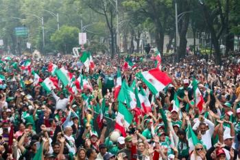 CDMX rompe r&eacute;cord con la ola humana m&aacute;s grande del mundo en Paseo de la Reforma; Guinness evaluar&aacute; la marca