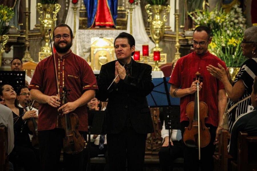 Camerata de San Luis acerca la música a barrios tradicionales de la capital potosina 