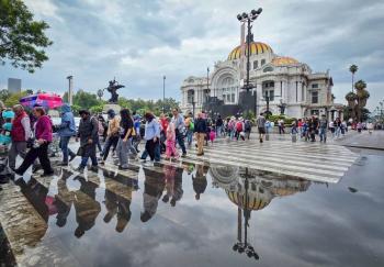Persisten lluvias fuertes y posible granizo este domingo en la Ciudad de M&eacute;xico