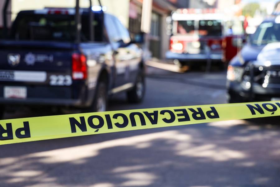 Aseguran 59 explosivos artesanales en autobús de normalistas durante operativo en la caseta de Tlalpan 