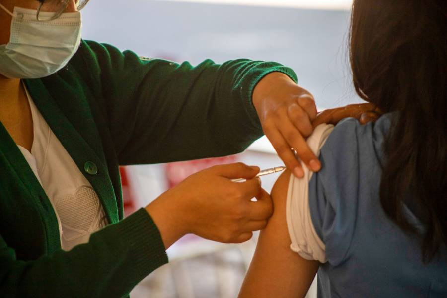 Advierten riesgos de brotes de sarampi&oacute;n, influenza y COVID-19 durante el Mundial 2026